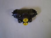 Suzuki Carry Wheel Cylinder Right Rear Dump Truck Only